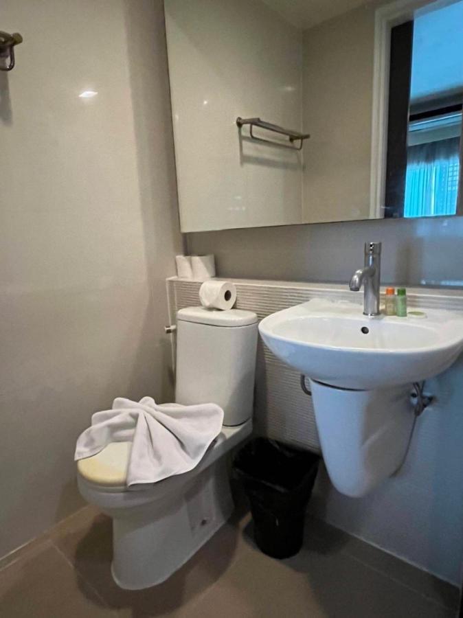 Orion Rooms Sukhumvit 11 Bangkok Exterior foto