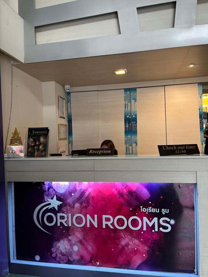 Orion Rooms Sukhumvit 11 Bangkok Exterior foto